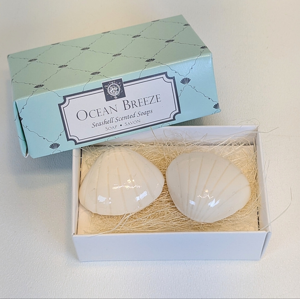 Ocean Breeze Seashell Shaped Lightly Scented Soaps (7 avail.) 💠$5each or 2/$8💠